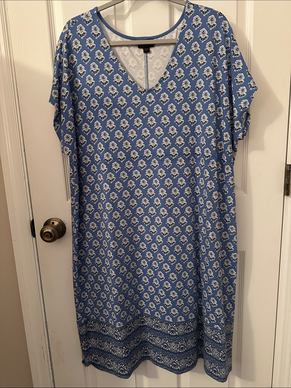 J. Jill Blue Floral Print V-Neck Dress